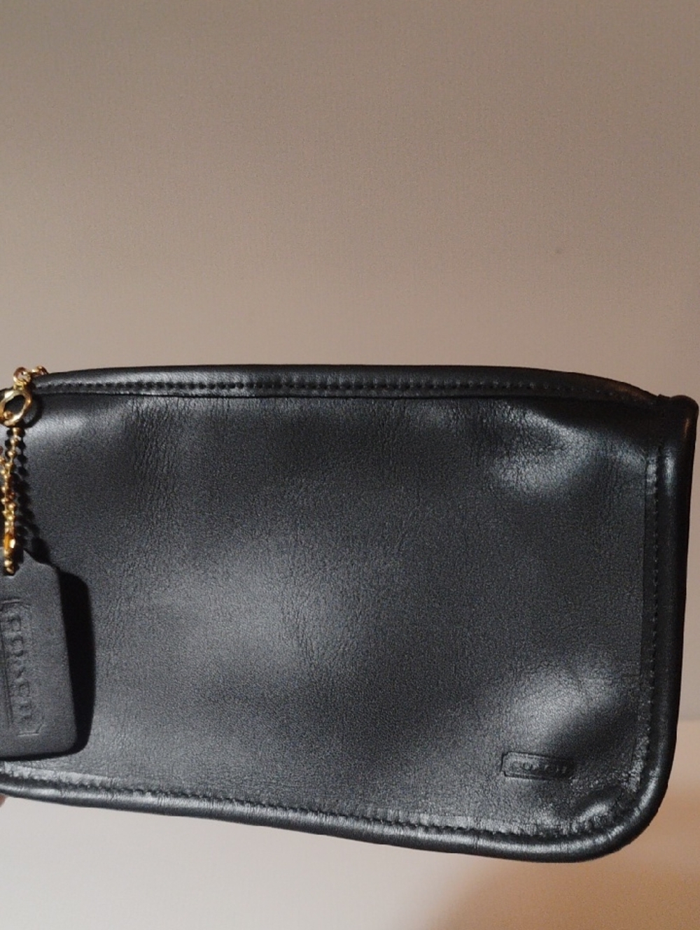 Coach leather Chunky Case, style number 7165 - Picture 2 of 11